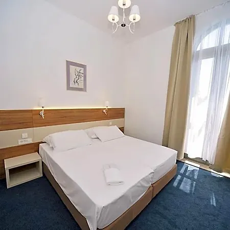 Boutique Mali Raj Hotel