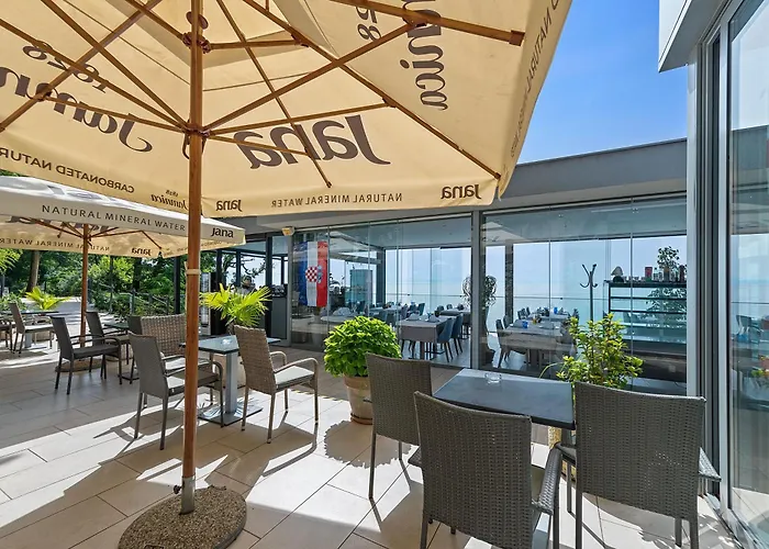 Boutique Mali Raj Οπατία