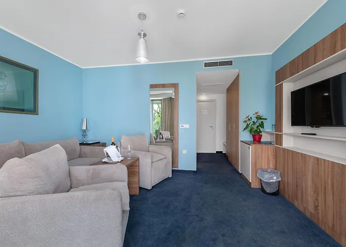 Boutique Mali Raj 4* Οπατία