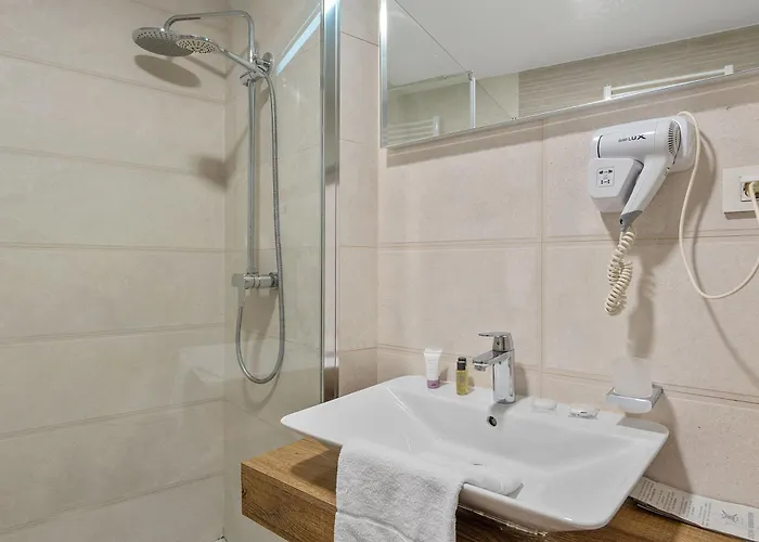 Boutique Mali Raj 4* Οπατία