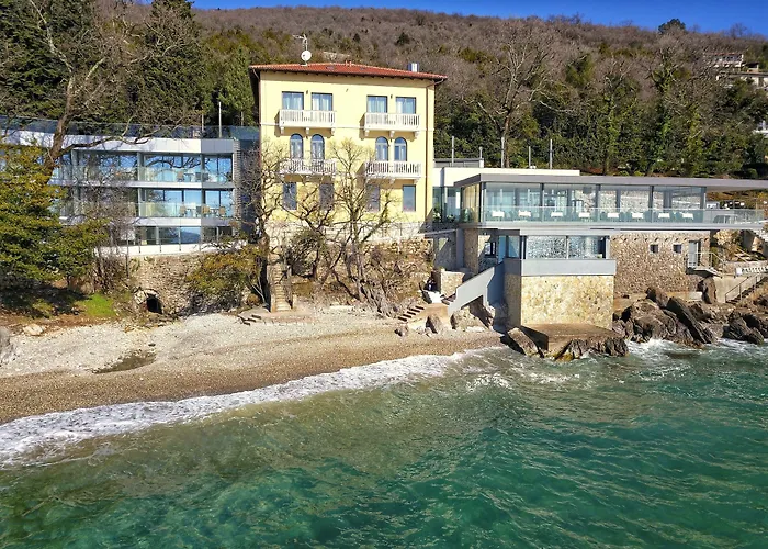 Boutique Mali Raj Ξενοδοχείο 4*