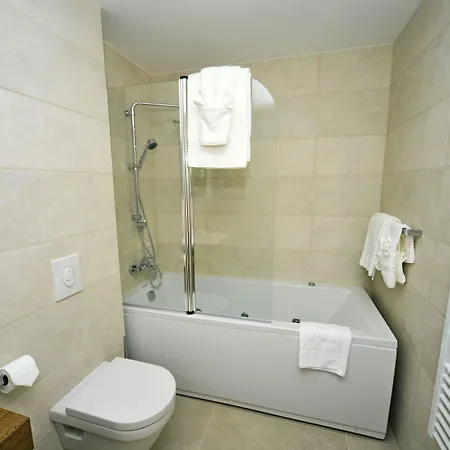 Boutique Mali Raj 奥帕提亚